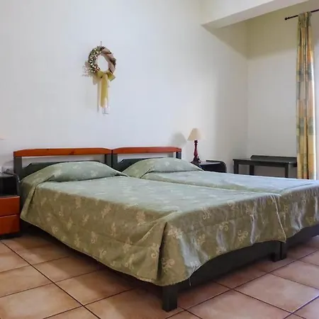 Andreas Hotel *